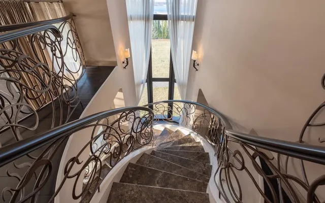 The Complete Beginner's Guide to Macrame